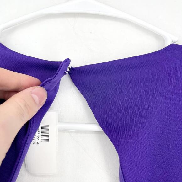 One33 Social High-Low Draped V-Neck ruffle Gown in purple women’s size 2 - Picture 5 of 6